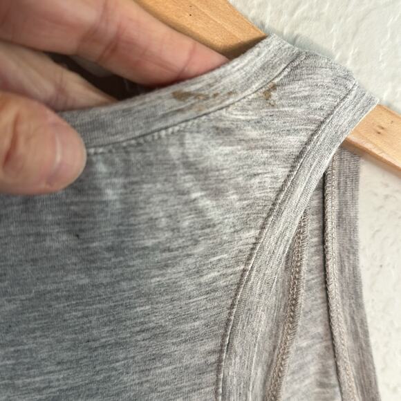 Patrizia Pepe Grey Tank Top Sparkle Logo Studs Graphic Size 1 XS Small Glam - Picture 8 of 8